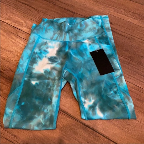 Violatethedresscode Tie Dye leggings new - Picture 6 of 6